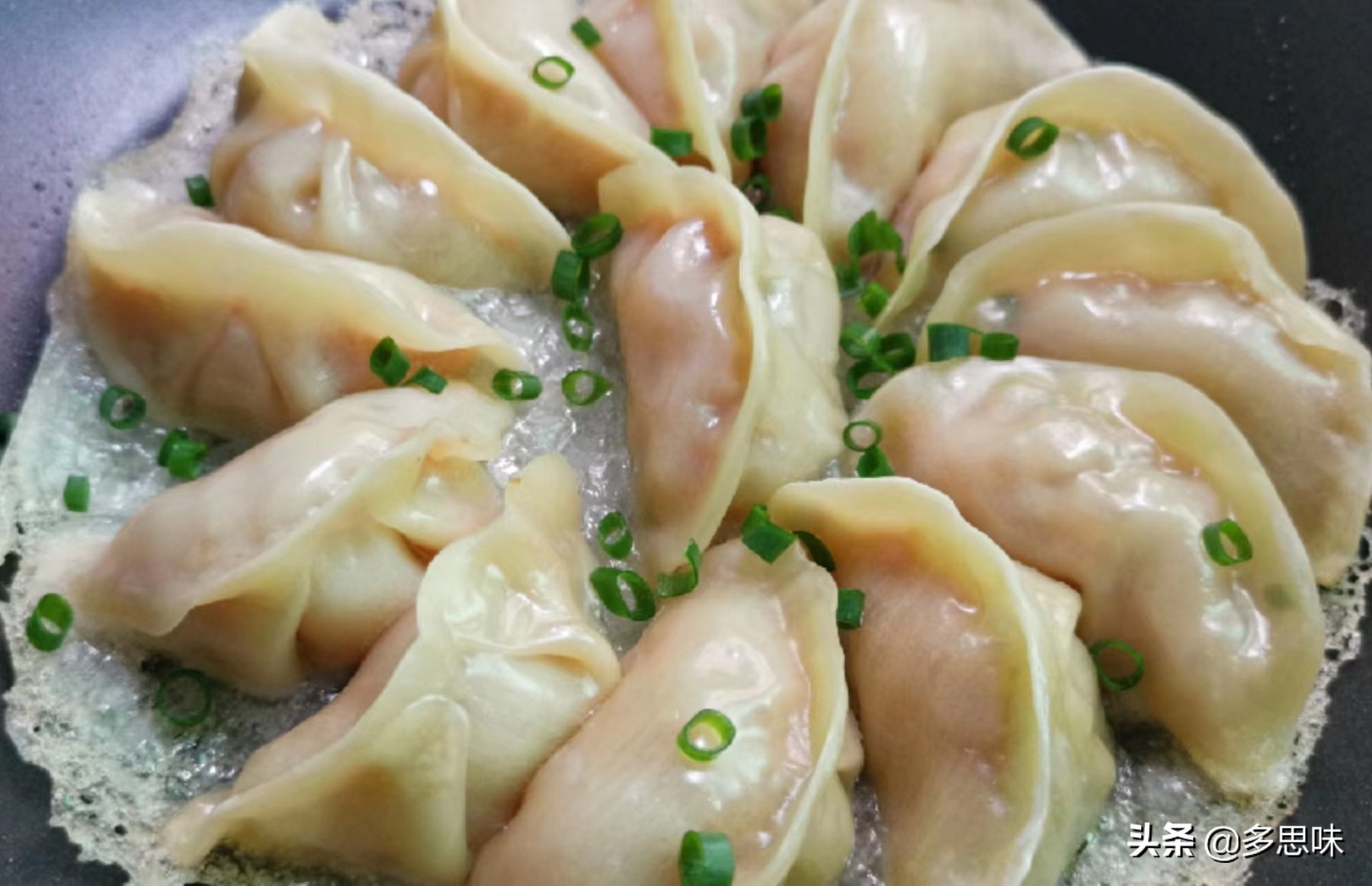 脆皮煎饺制作教程_玫瑰花蒸饺怎么做_家常煎饺做法