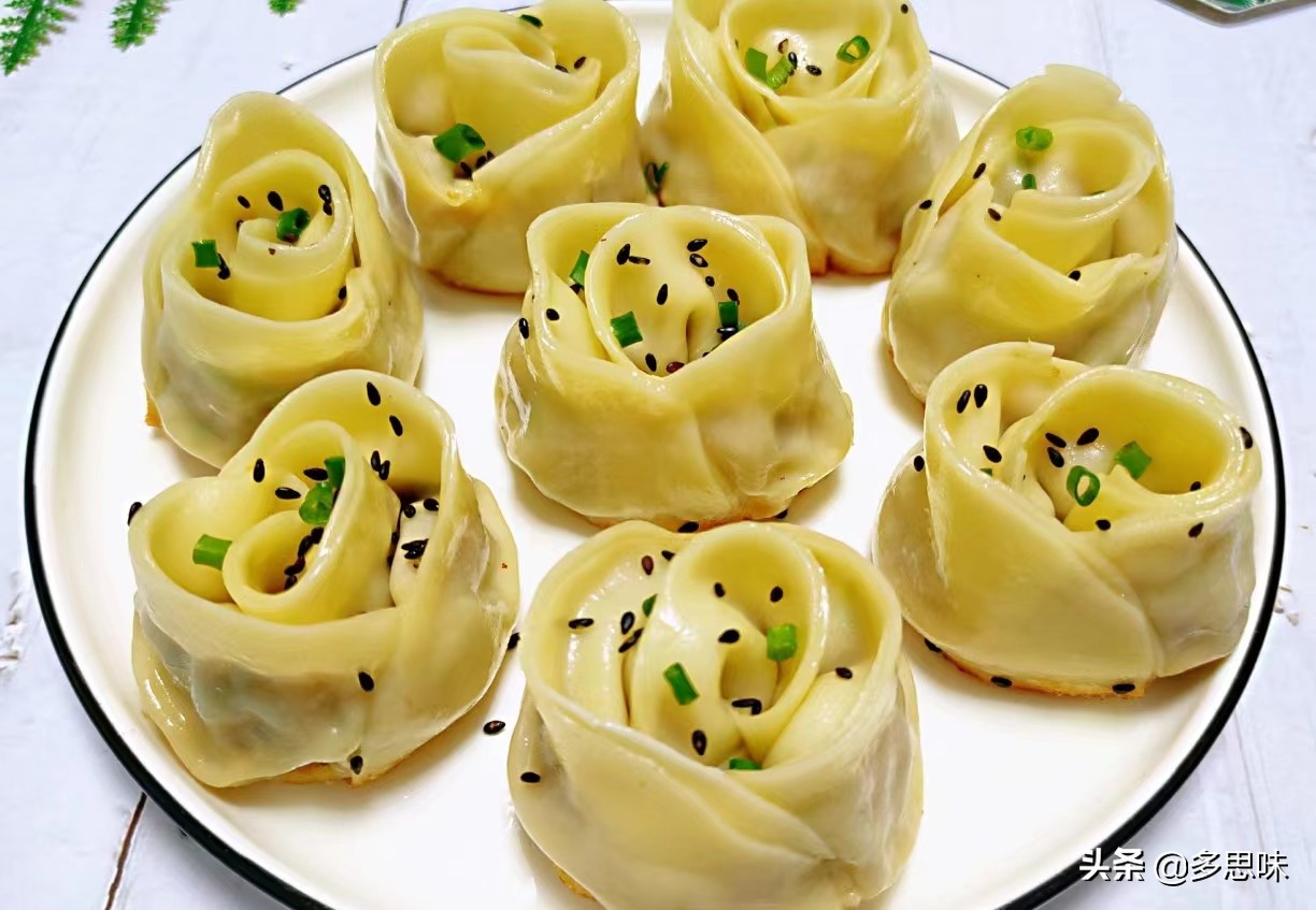 家常煎饺做法_玫瑰花蒸饺怎么做_脆皮煎饺制作教程