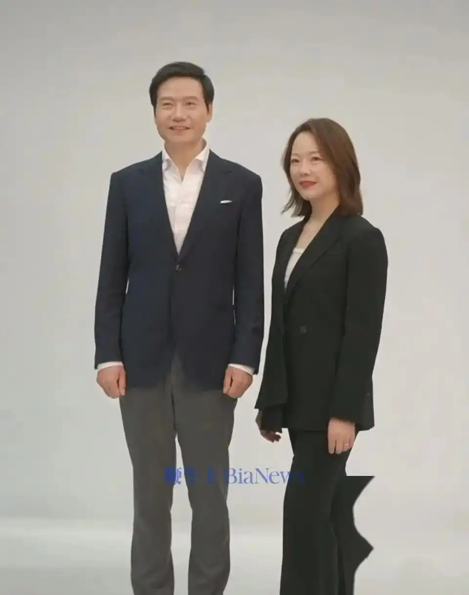 雷军与张彤的创业历程_张彤是怎么认识雷军的_雷军与张彤的爱情故事