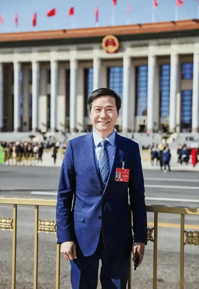 雷军妻子张彤_张彤投资人生_张彤是怎么认识雷军的