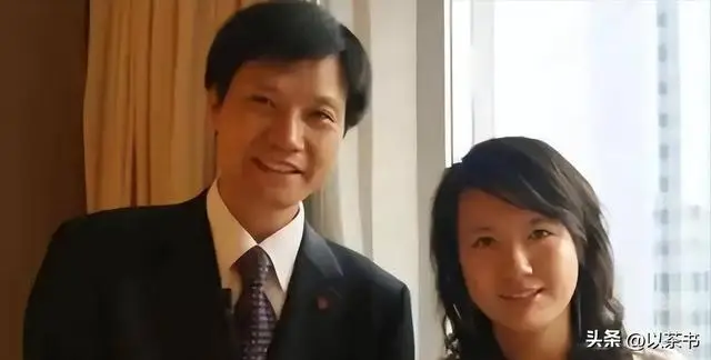 小米汽车雷军退车风波_雷军张彤商业故事_张彤是怎么认识雷军的