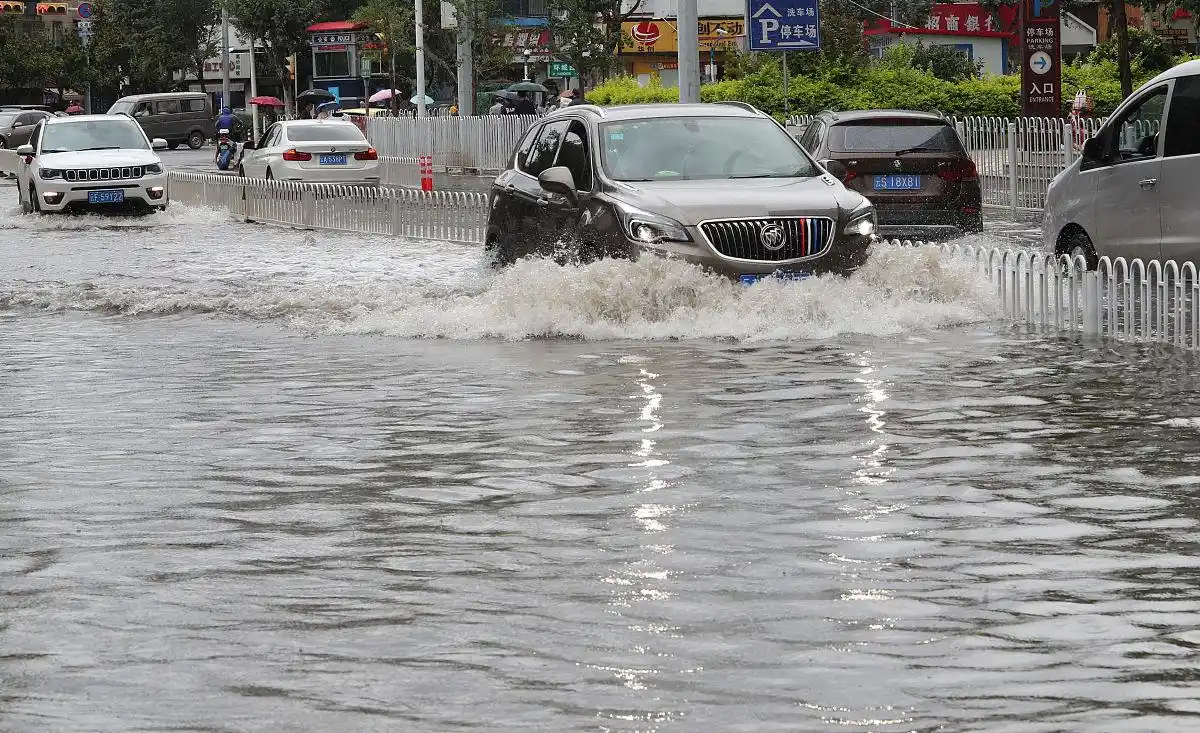 保险理赔避坑指南_水淹车救援方案_水淹车怎么修理