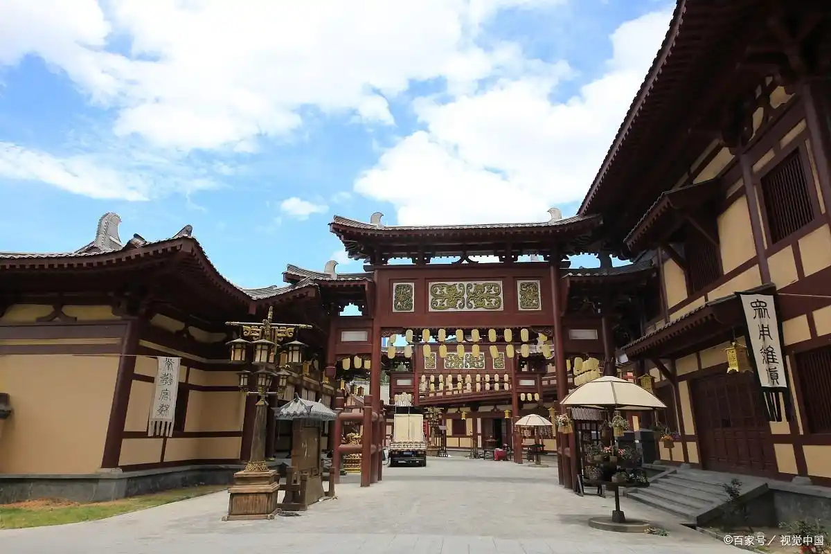 横店影视城一日游攻略_横店影视城旅游指南_秦王宫明清宫苑清明上河图游玩路线