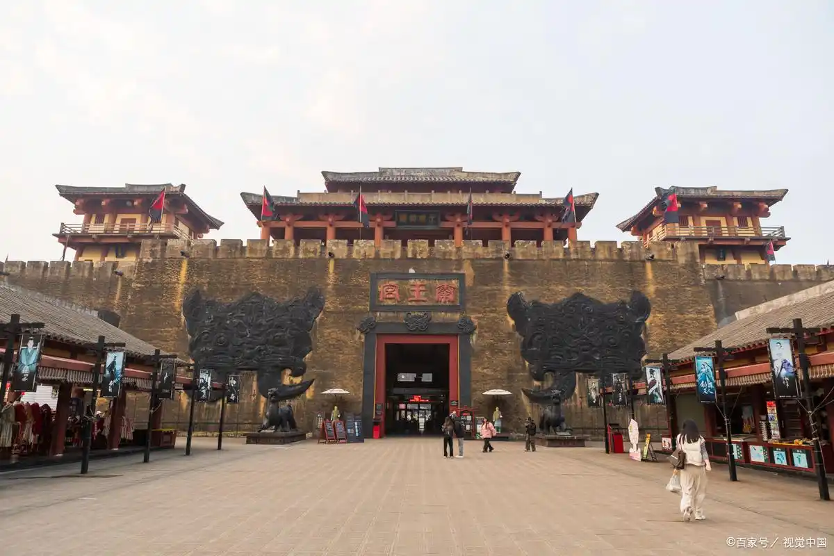横店影视城一日游攻略_秦王宫明清宫苑清明上河图游玩路线_横店影视城旅游指南