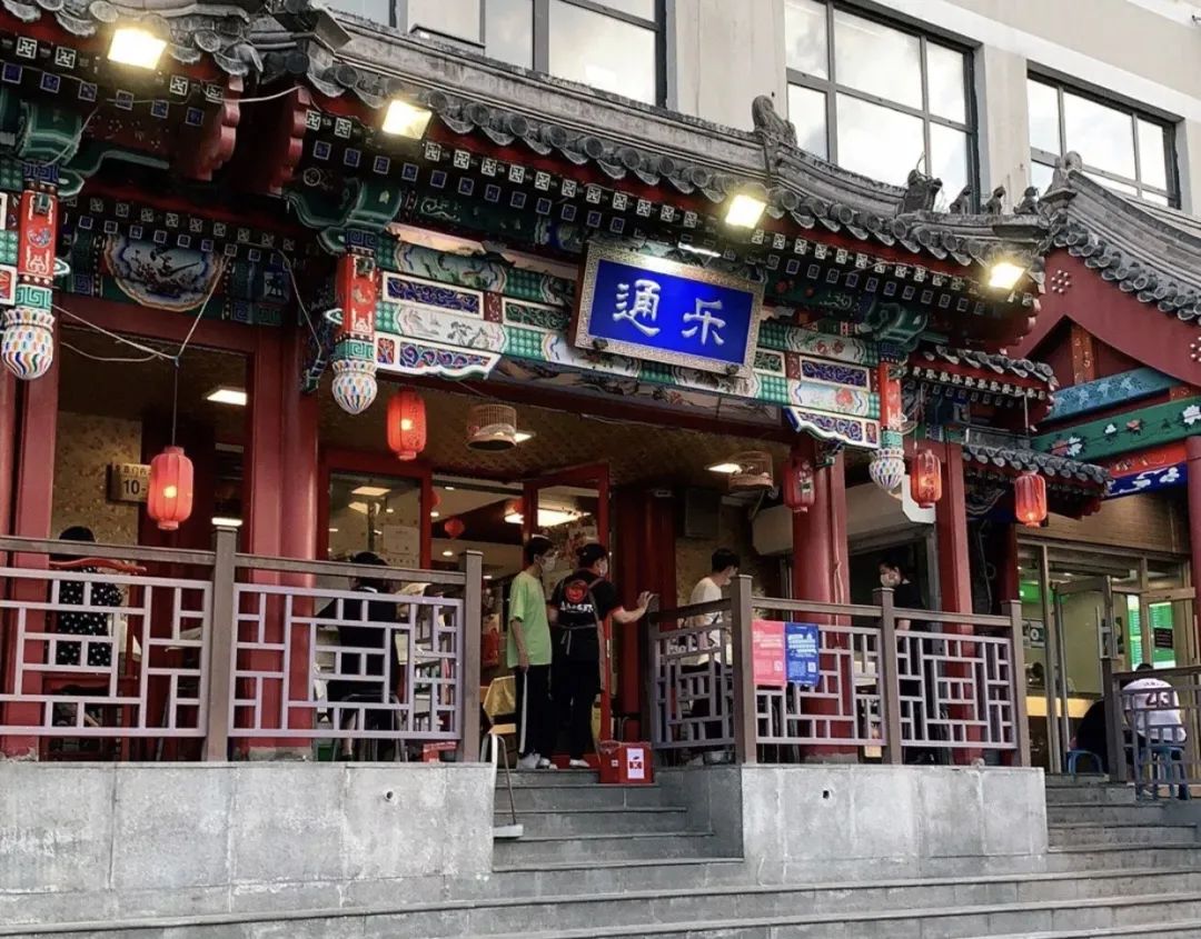 全国小龙虾地图_长沙最韵味夜宵美食2025长沙口味虾地图_不同派别小龙虾推荐