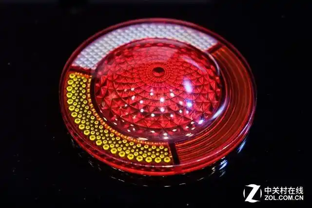 3d打印fdm技术_Stratasys J750彩色3D打印机_Polyjet全彩3D打印技术
