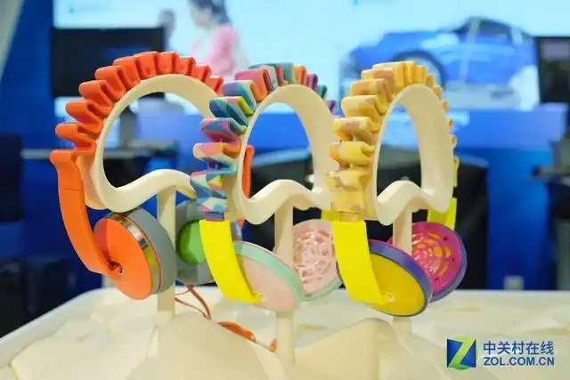 Polyjet全彩3D打印技术_3d打印fdm技术_Stratasys J750彩色3D打印机