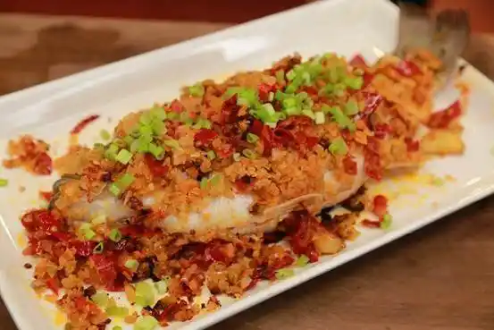 纸上烤鱼做法_蚝油纸包鸡菜谱_油纸酸菜烤鱼做法