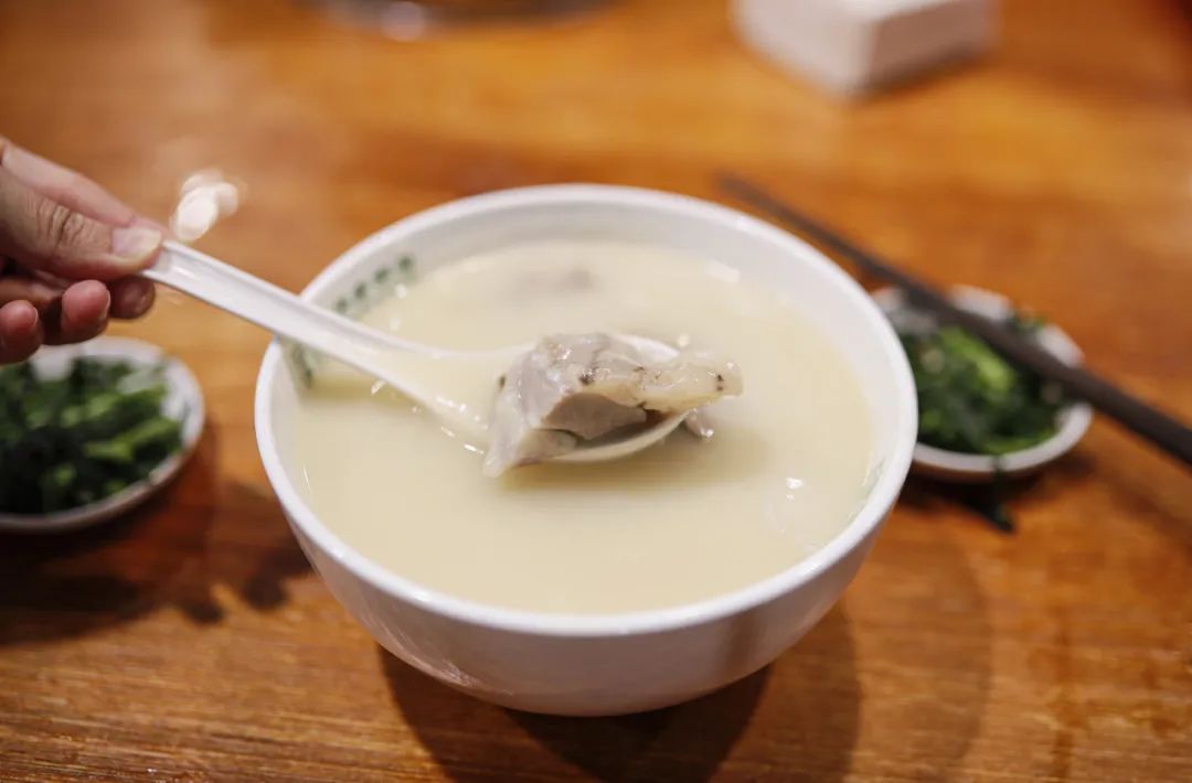 太原特色美食推荐_太原老字号美食_清和元头脑