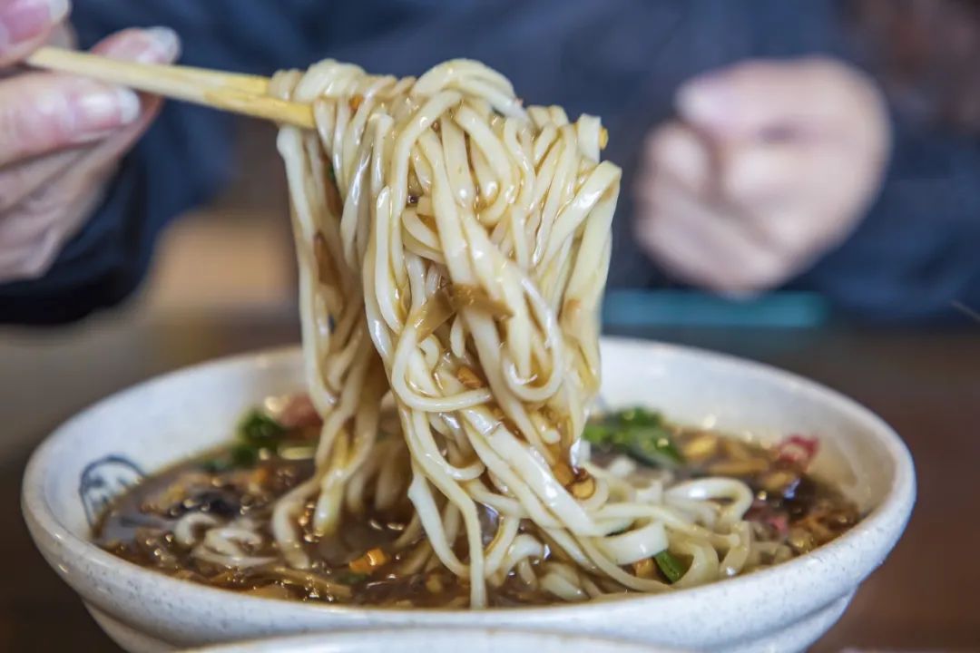 太原特色美食推荐_太原老字号美食_清和元头脑