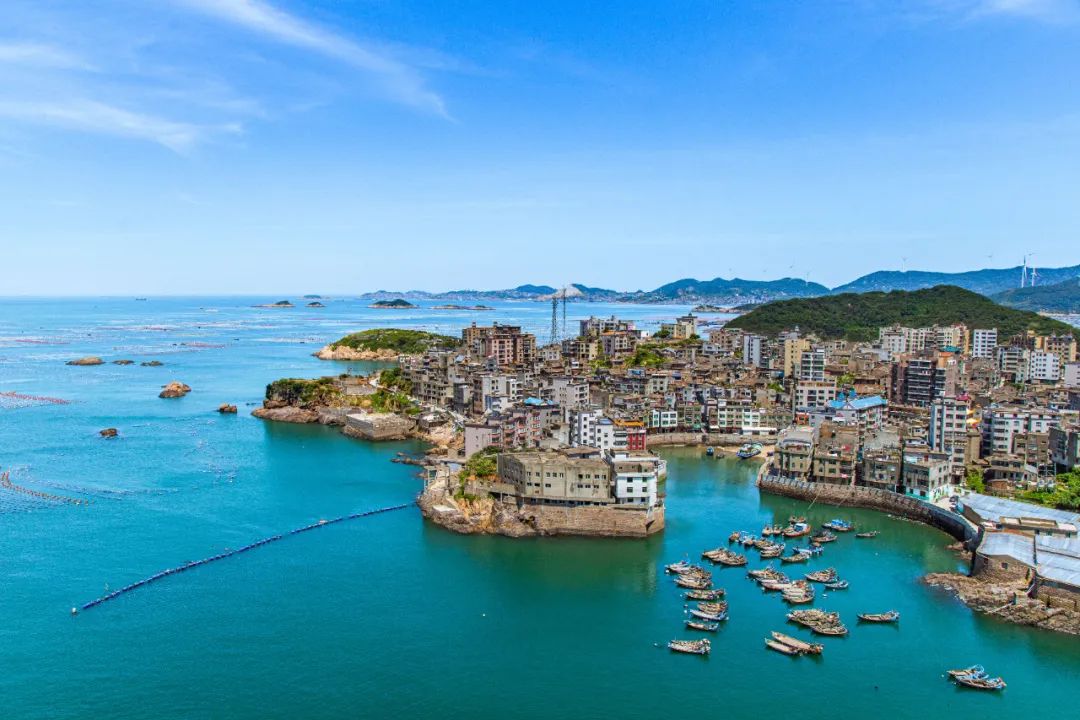福州三坊七巷旅游攻略_福州火车站附近美食推荐_福州平潭岛海岛风光旅游
