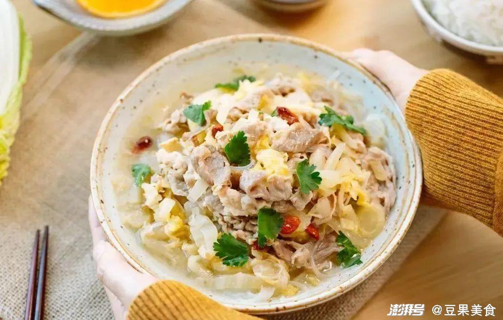 酸菜炒粉条食谱_渍菜粉做法_菜菜的美食日记