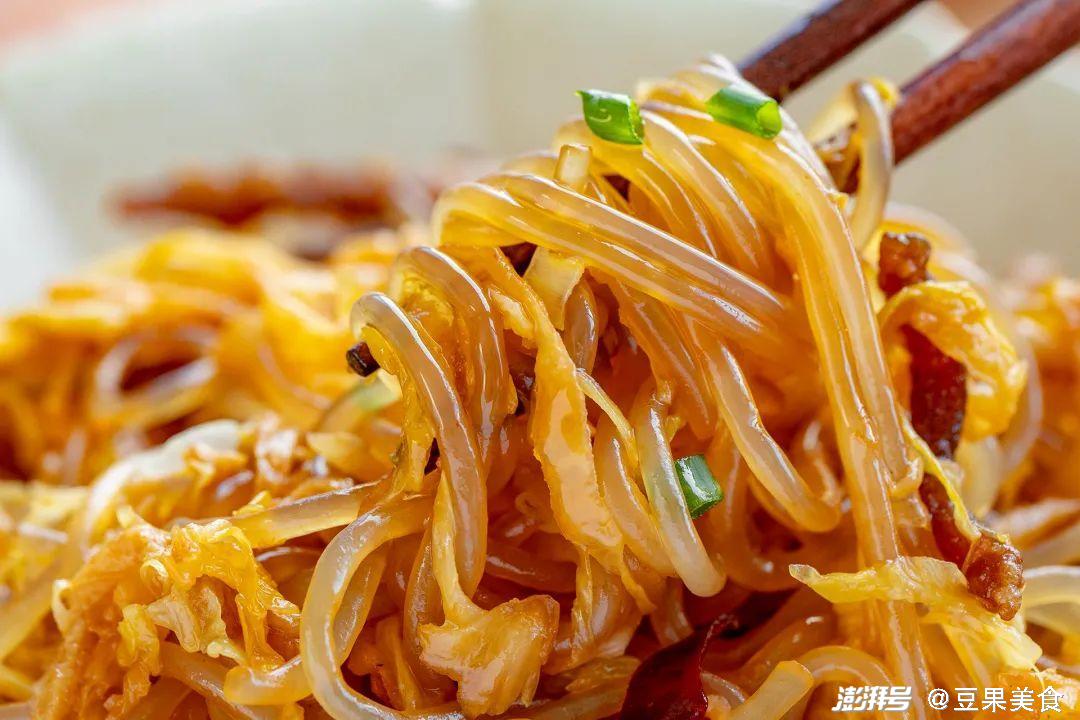 渍菜粉做法_酸菜炒粉条食谱_菜菜的美食日记