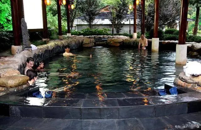北碚区北温泉入冬4日游攻略_北碚北温泉温泉古镇冬季旅游指南_重庆北碚旅游