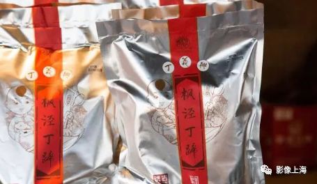 周末去上海古镇玩_用英语说上海名吃_上海古镇名小吃
