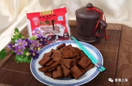 周末去上海古镇玩_用英语说上海名吃_上海古镇名小吃
