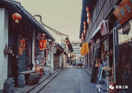 用英语说上海名吃_周末去上海古镇玩_上海古镇名小吃