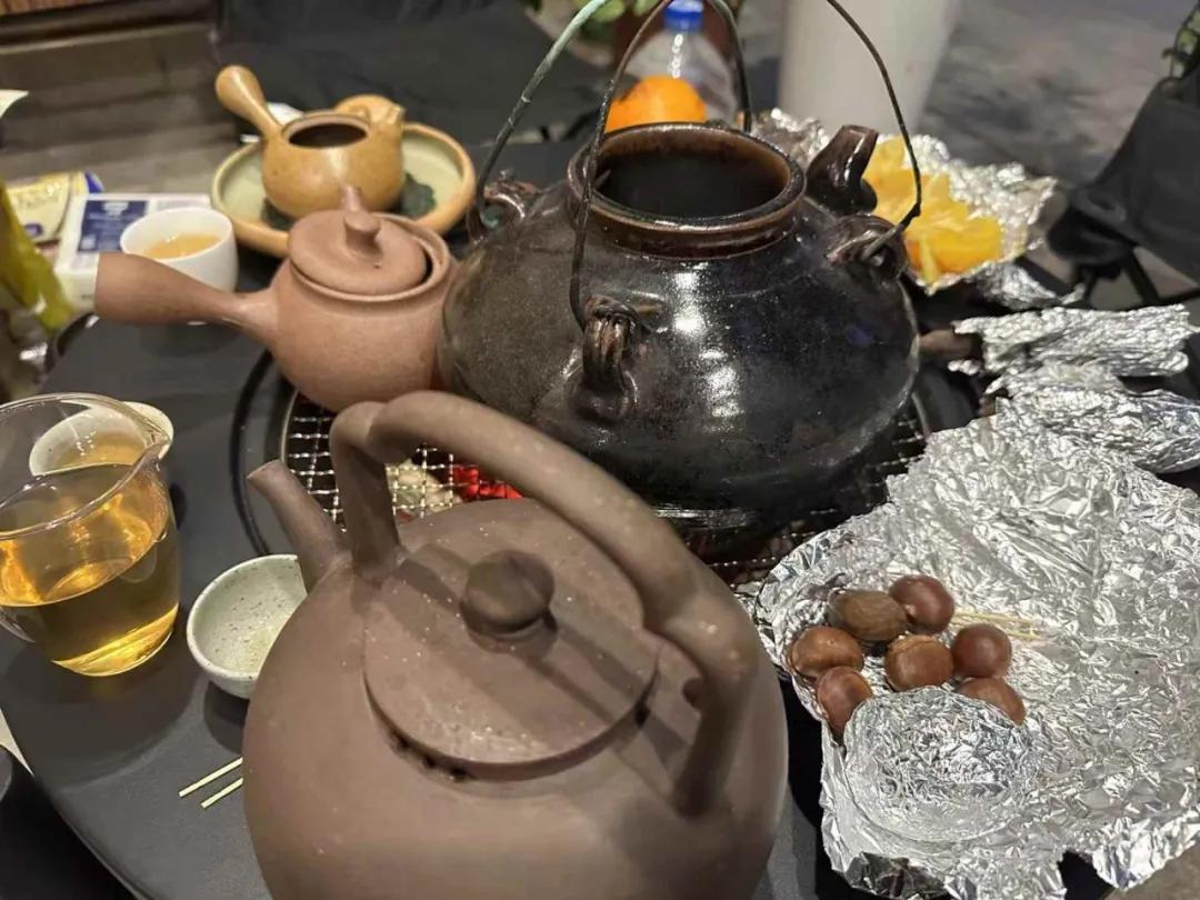有关茶叶知识_喝茶冷知识_普洱生茶放多久变熟茶