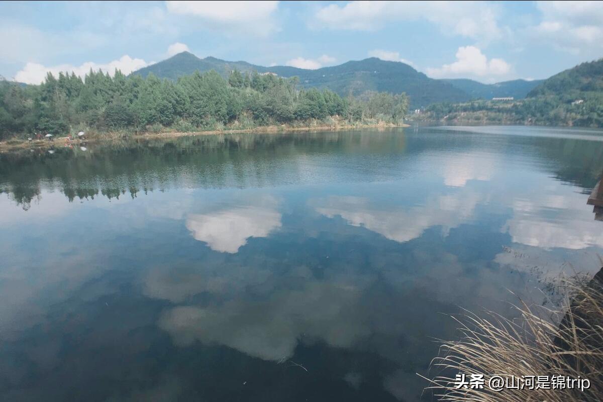 四川十二个钓鱼地点推荐,约上朋友,周末一起去盘它(图3) 成都周边钓鱼烧烤的地方_四川钓鱼好去处_四川知名钓鱼水库