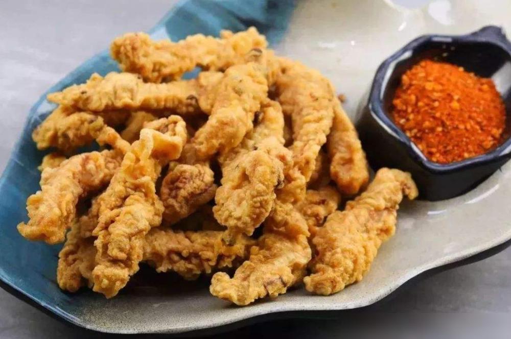 炸酥肉,应该用面粉还是淀粉?实践证明,用这种“粉”口感最好(图2) 红薯淀粉炸酥肉做法_酥肉炖菜的各种做法_炸酥肉怎么做