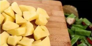 东北乱炖做法_乱炖食材搭配_东北家常炖菜大全