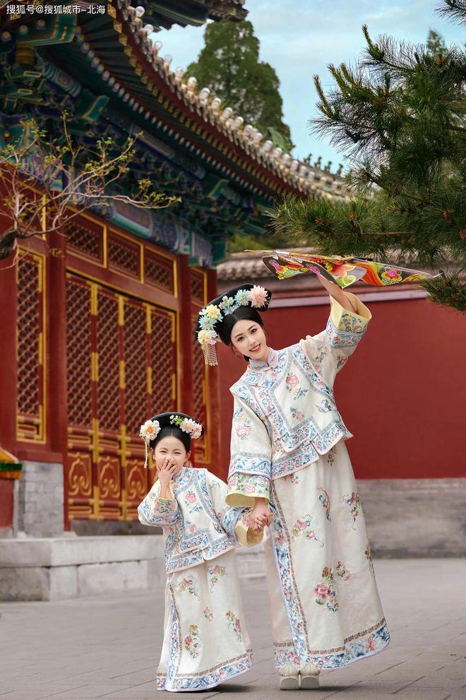 北京旅游五天游攻略,北京旅游5天人均需要多少钱,看完就懂(图3) 北京前门小吃_北京跟团游费用揭秘_北京五天四晚旅游攻略
