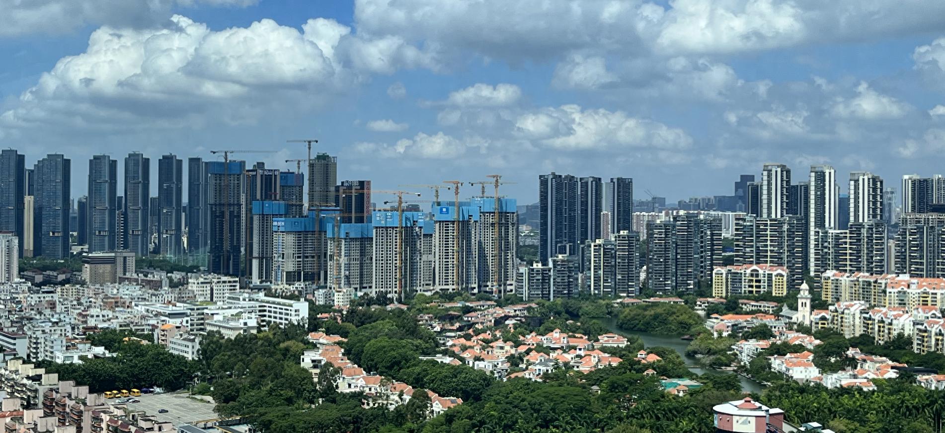 深圳楼市“倒车接人”，晚1年半买房省下超百万，有新规楼盘销售加班到凌晨