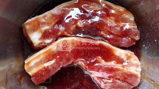蜜汁叉烧(图6) 粤菜叉烧肉正宗做法_叉烧酱腌制五花肉教程_粤菜蜜汁叉烧做法