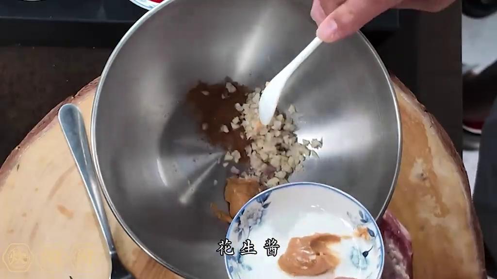空气炸锅版叉烧肉,如此简单牛到起飞~真正有手就能会!(图2) 自制叉烧配方_粤菜叉烧肉正宗做法_空气炸锅叉烧做法