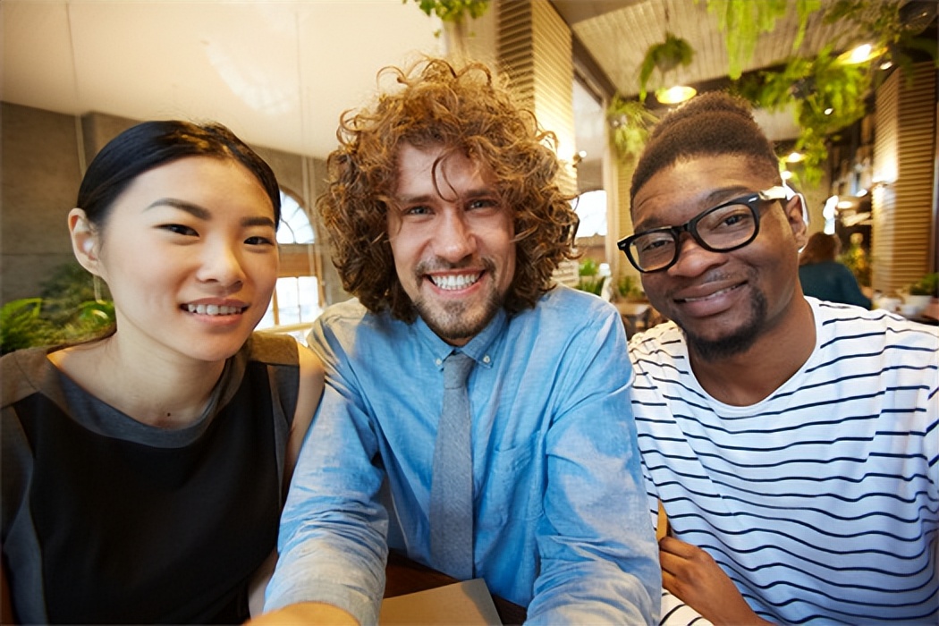 英国留学自己做饭费用高吗?英国留学需要多少费用(图2) 英国留学自己做饭费用高吗_到英国留学一年的费用_英国留学需要多少费用