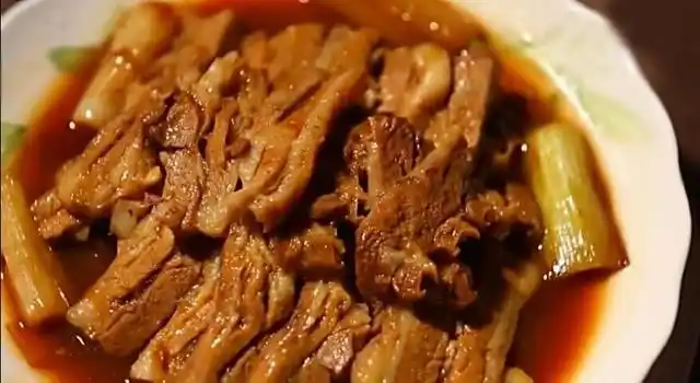 豫菜用味道讲述河南,这些熟悉的菜你会做吗(图12) 蒜烧是哪个地方的菜系_豫菜历史起源_豫菜八大菜系之母
