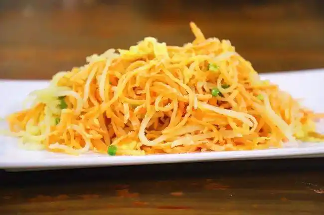 豫菜用味道讲述河南,这些熟悉的菜你会做吗(图9) 豫菜八大菜系之母_蒜烧是哪个地方的菜系_豫菜历史起源