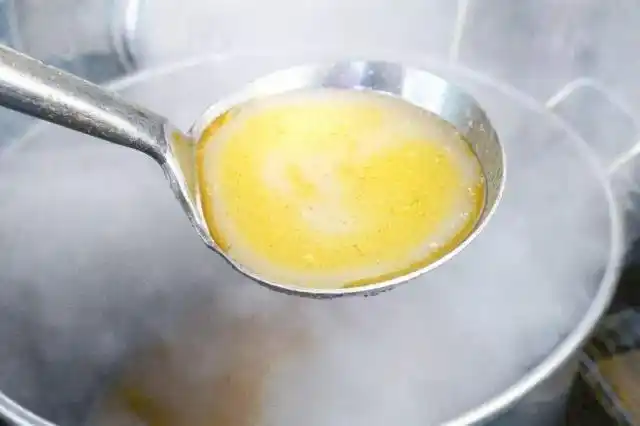 鲁菜吃过的人不多,凭啥当上四大菜系之首,出身决定地位!(图6) 鲁菜历史起源_鲁菜四大菜系之首_蒜烧是哪个地方的菜系