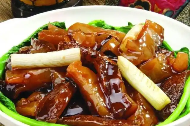 鲁菜吃过的人不多,凭啥当上四大菜系之首,出身决定地位!(图7) 鲁菜四大菜系之首_鲁菜历史起源_蒜烧是哪个地方的菜系