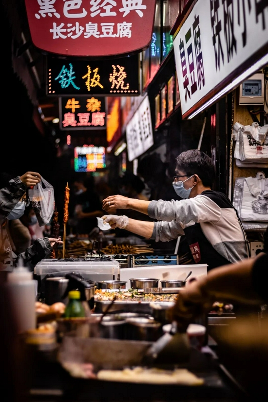 论宵夜 没有人不服中国(图9) 全国宝藏宵夜地_夜宵美食攻略_潜江宵夜美食
