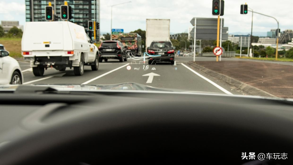 2025款奔驰CLE 300,最好的豪华敞篷车?(图4) 梅赛德斯-奔驰 CLE 300 Cabrio 价格_梅赛德斯-奔驰 CLE 300 Cabrio 评测_2025奔驰ecoupe报价