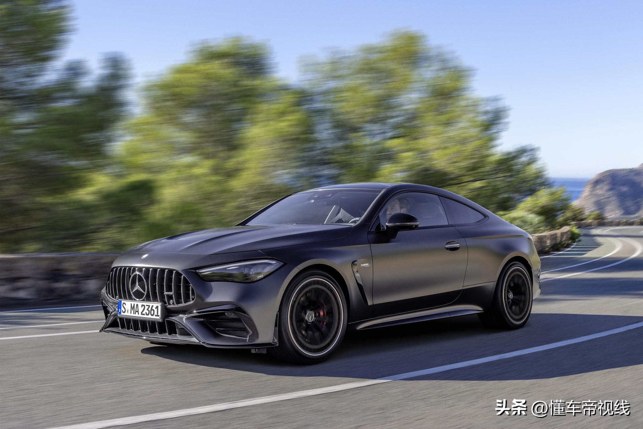 新车 | 售价71.88万元/3.0T直六动力 梅赛德斯-AMG CLE 53 Coupe实拍(图17) 梅赛德斯-AMG CLE 53 Coupe 上市价格 评测_2025奔驰ecoupe报价_梅赛德斯-AMG CLE 53 Coupe 外观内饰设计 参数