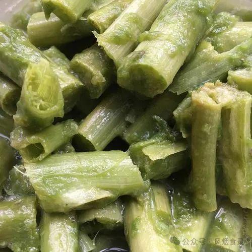中国,最“重口”的10种食物!螺蛳粉,臭豆腐,在它面前都是弟弟(图19) 中国最残忍的十大名菜_中国最臭的食物排名_臭鳜鱼历史渊源