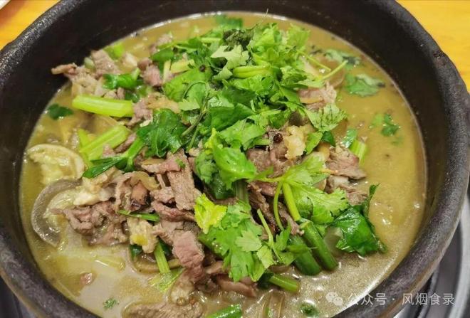 中国,最“重口”的10种食物!螺蛳粉,臭豆腐,在它面前都是弟弟(图26) 中国最残忍的十大名菜_中国最臭的食物排名_臭鳜鱼历史渊源