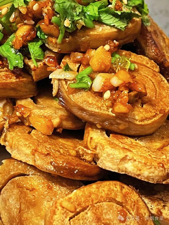 中国,最“重口”的10种食物!螺蛳粉,臭豆腐,在它面前都是弟弟(图28) 臭鳜鱼历史渊源_中国最残忍的十大名菜_中国最臭的食物排名