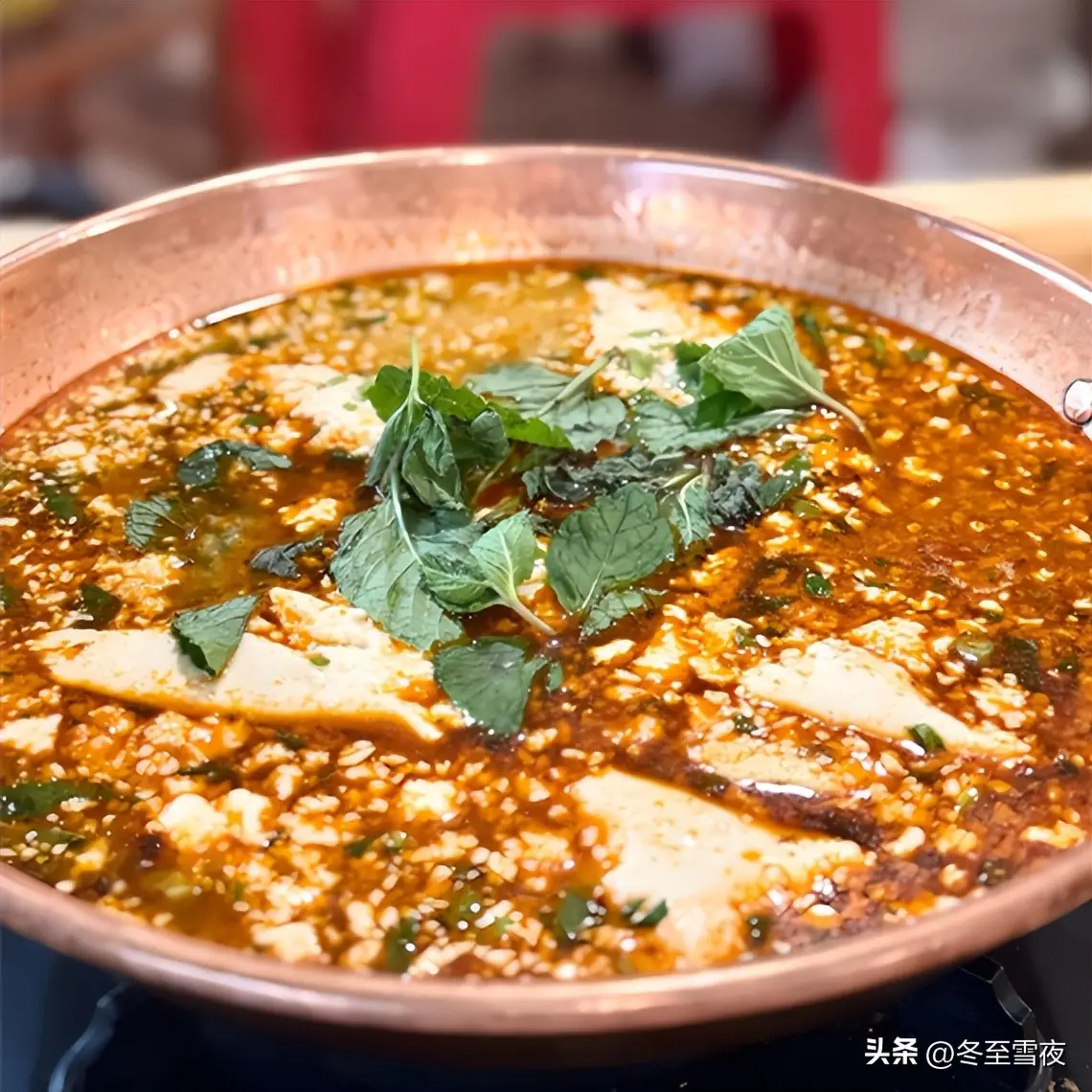 全国各地十大“臭名远扬”的美食,闻着 “上头” 吃着香!(图9) 闻臭吃香特色小吃_中国最残忍的十大名菜_中国臭名远扬美食
