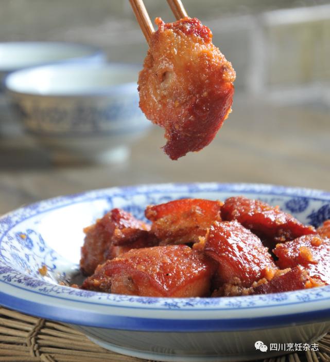 生椒蹄花,酸辣鸡,棒棒牛肉,坝坝子姜兔...热卖川味家常菜10例(图11) 棒棒牛肉做法_四川家常菜菜谱_好吃的川菜家常菜