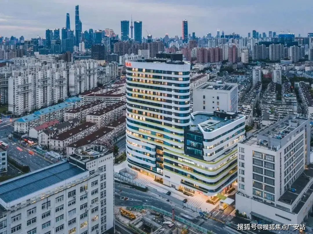 保利外滩启park77官方网站-保利外滩启park77欢迎您-保利楼盘详情(图40) 床头装饰背景墙图片_装饰床头背景墙_床头背景墙装修效床头