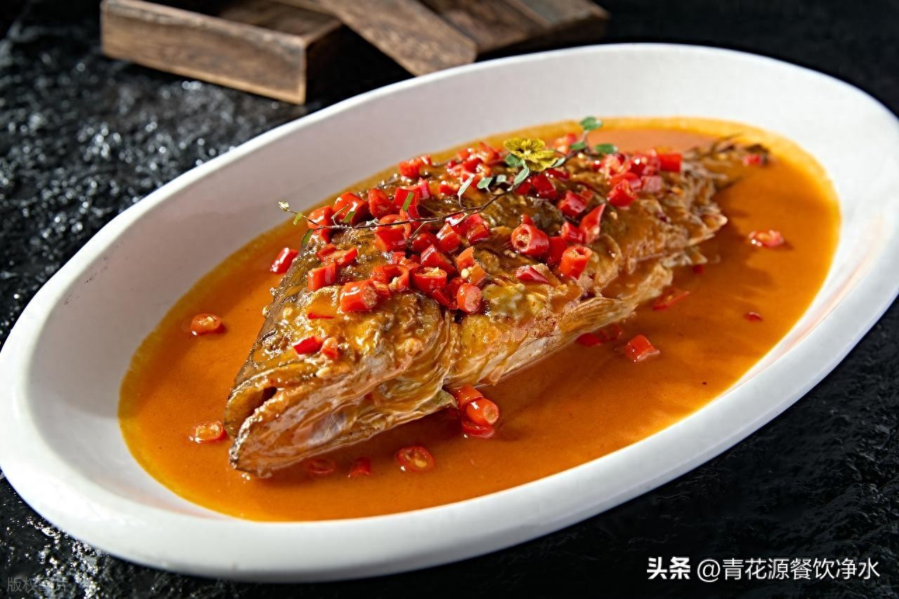 徽菜经典代表菜品全析——穿越千年的味觉山河