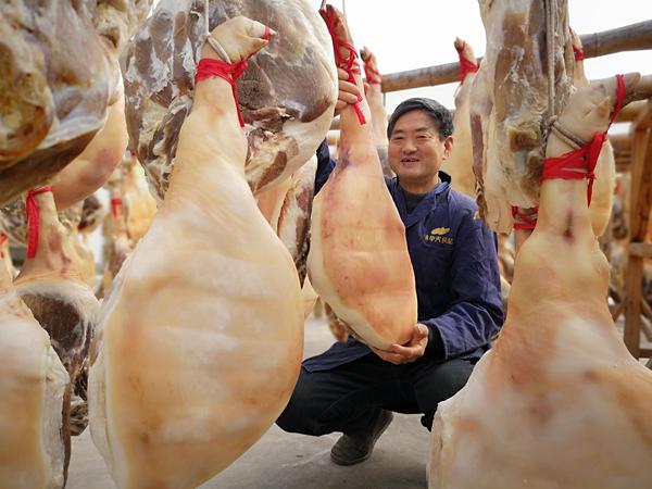 文化中国行·长江之歌 | 这一口地道徽菜,“藏”着人间至味(图5) 安徽地理环境划分 皖北皖中皖南地区划分 _ 徽菜文化传承与特色菜品介绍 _徽菜代表菜有哪些