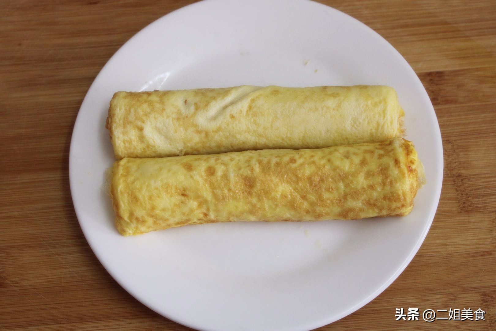 早餐不知道吃什么,教您一道简易卷饼,5分钟搞定,比外面卖的香(图9) 简易卷饼做法_早餐卷饼的做法大全_早餐不知道吃什么