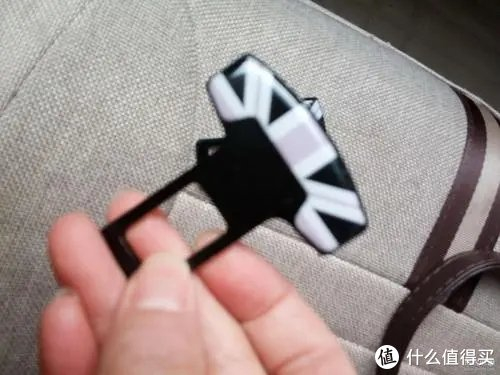 买了新车之后一般要买哪些配件？