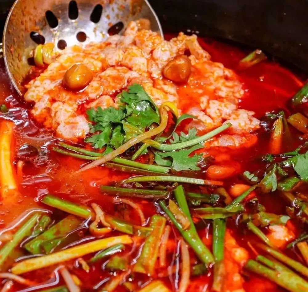 一口惊讶你的贵州美食,给胃来点惊喜!(图14) 贵州特色小吃介绍_酸汤鱼特色菜_贵州美食