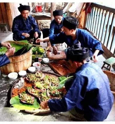 一口惊讶你的贵州美食,给胃来点惊喜!(图40) 贵州美食_贵州特色小吃介绍_酸汤鱼特色菜