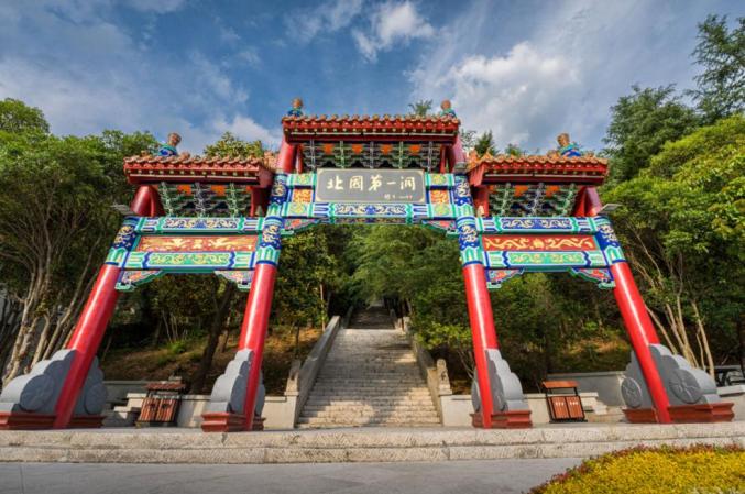 免门票!免门票!面向全体栾川居民→(图2) 栾川旅游景区门票优惠政策_石人山门票预订景区到付_栾川居民免门票景区及细则